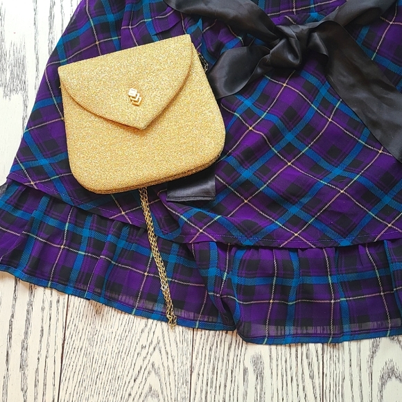 Bundle : festive floaty lined skirt with gold bag - Picture 8 of 10